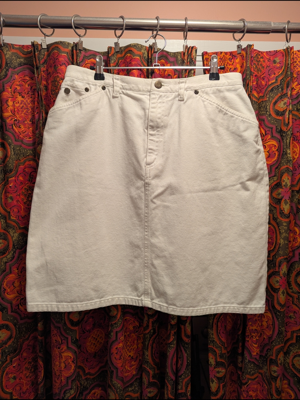 Liz Claiborne White Denim Skirt